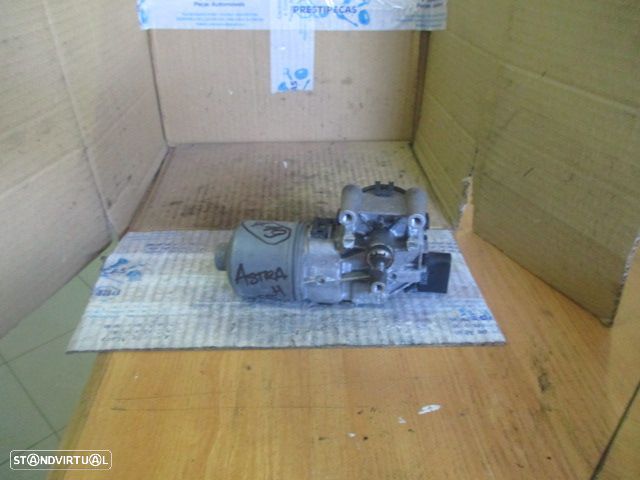 Motor Limpa Vidros Frente 0390241538 OPEL ASTRA H 2005 BOSCH OPEL ASTRA H 2007 1.3 CDTI 90CV 5P CINZA OPEL ASTRA H COMBI 2004 1.7 CDTI 101CV 5P PRETO - 1