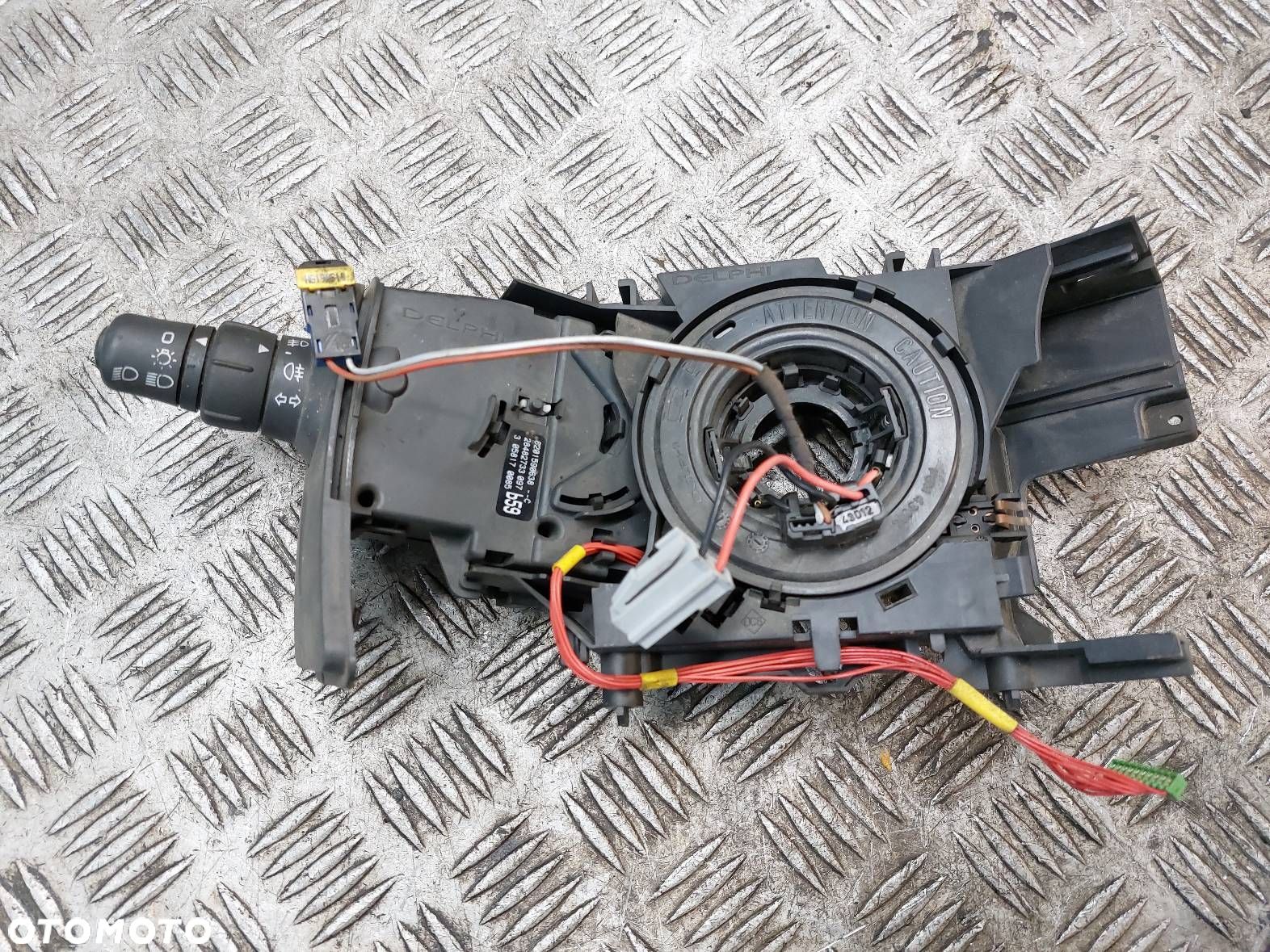 MANETKA PRZEŁĄCZNIK ZESPOLONY RENAULT KANGOO II 8201590638--C - 1