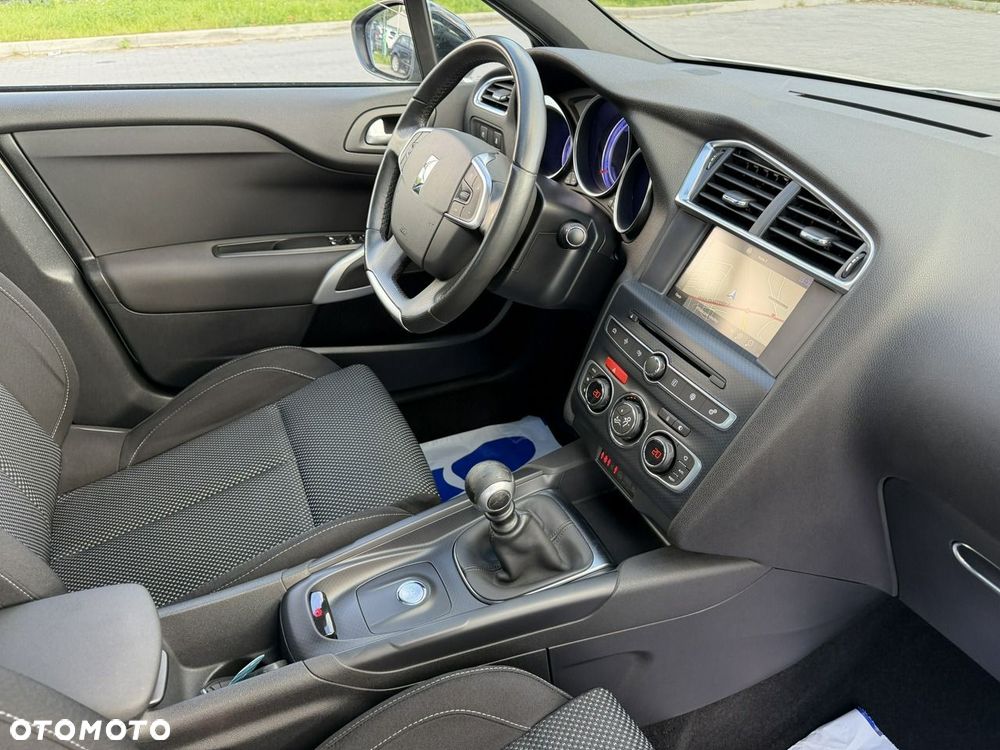 DS Automobiles DS 4 Crossback - 36