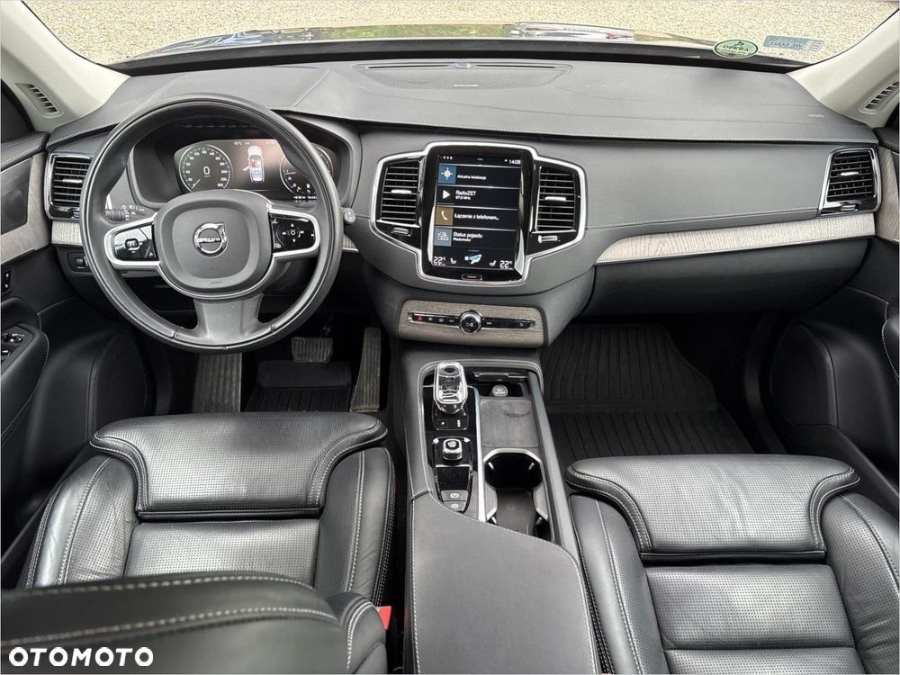 Volvo XC 90 B5 D AWD Plus Bright - 11