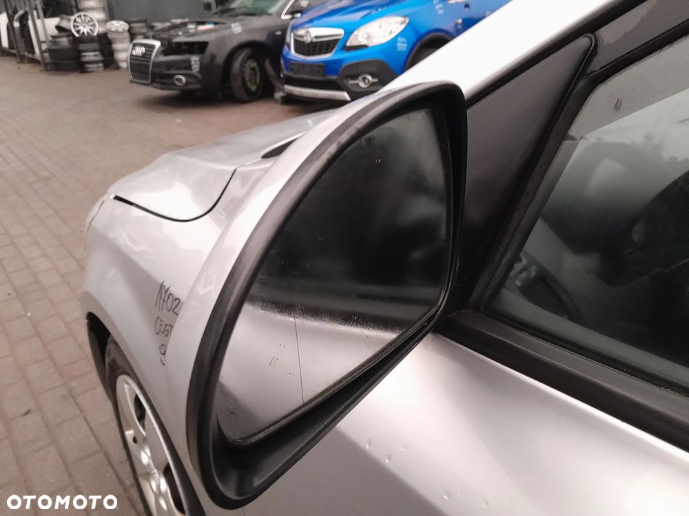 KIA CEED LUSTERKO LEWE PRZEDNIE LEWY PRZÓD KOLOR: 9S - 5