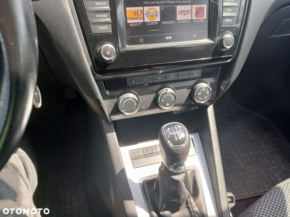 Skoda Octavia 1.6 TDI Solution - 15