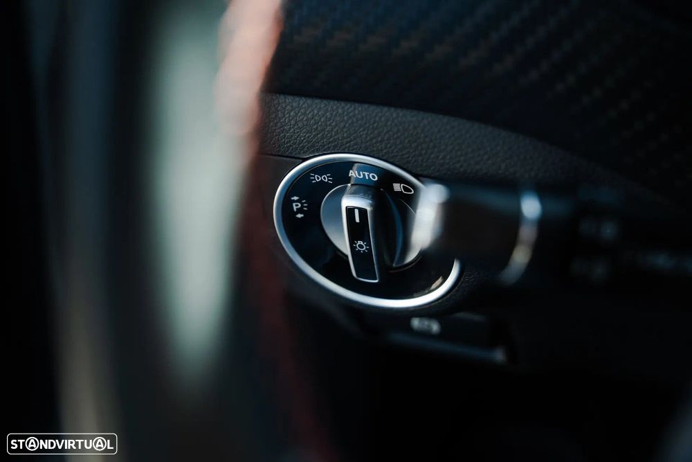 Mercedes-Benz A 200 d AMG Line Aut. - 19