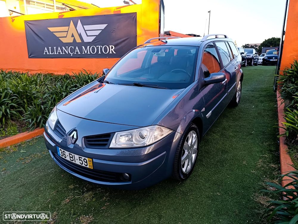 Renault Mégane Break 1.5 dCi Dynamique S - 1