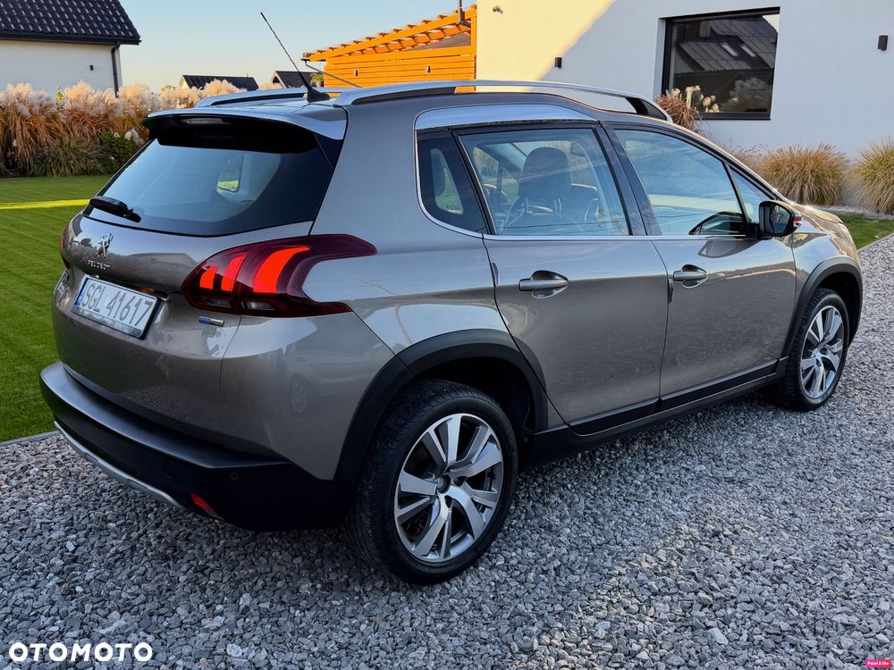Peugeot 2008 PureTech 110 Stop&Start Allure - 6