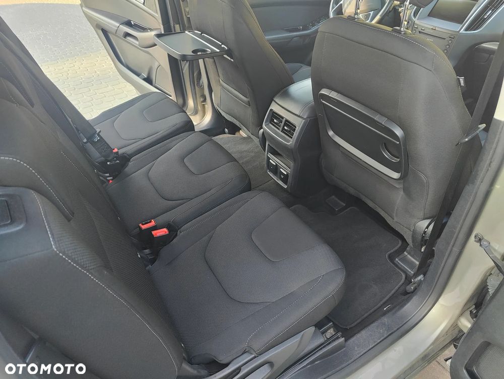 Ford S-Max 2.0 TDCi Titanium - 19