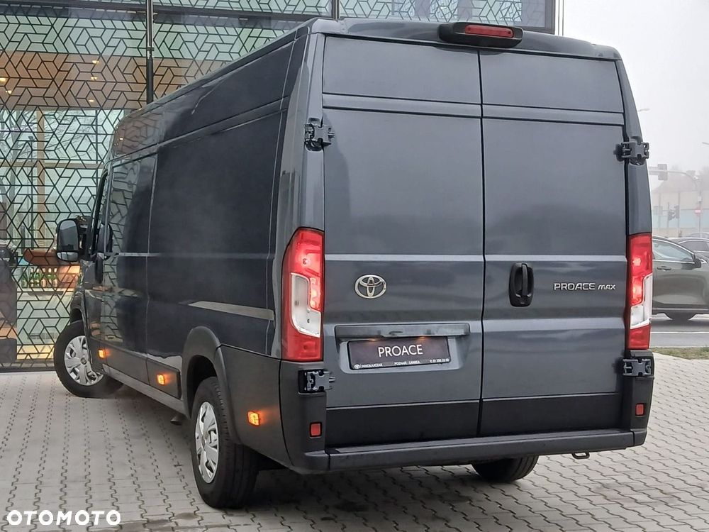 Toyota PROACE MAX - 11
