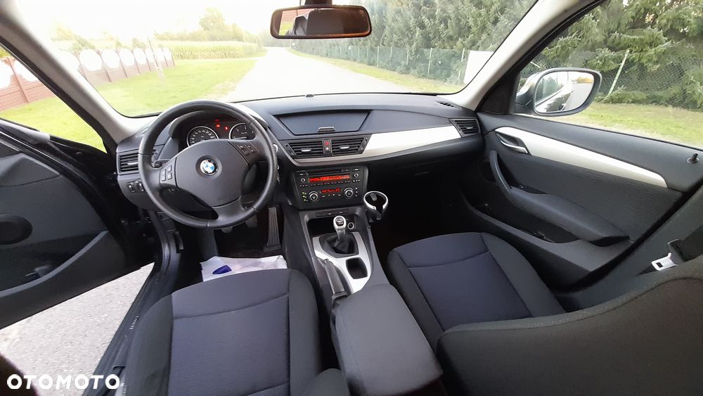 BMW X1 sDrive18d - 13