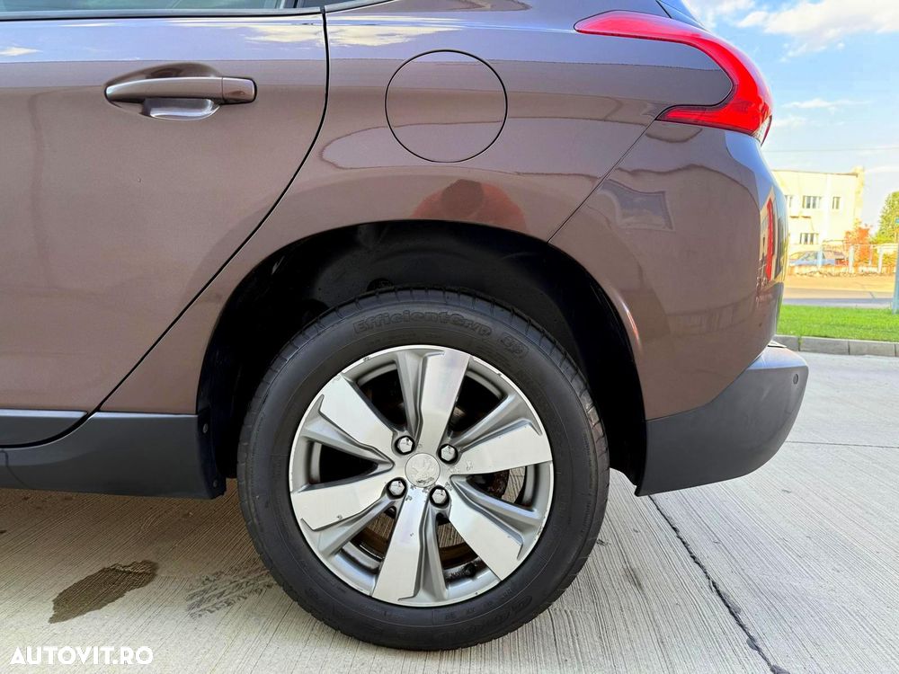 Peugeot 2008 1.2 VTi Active - 16