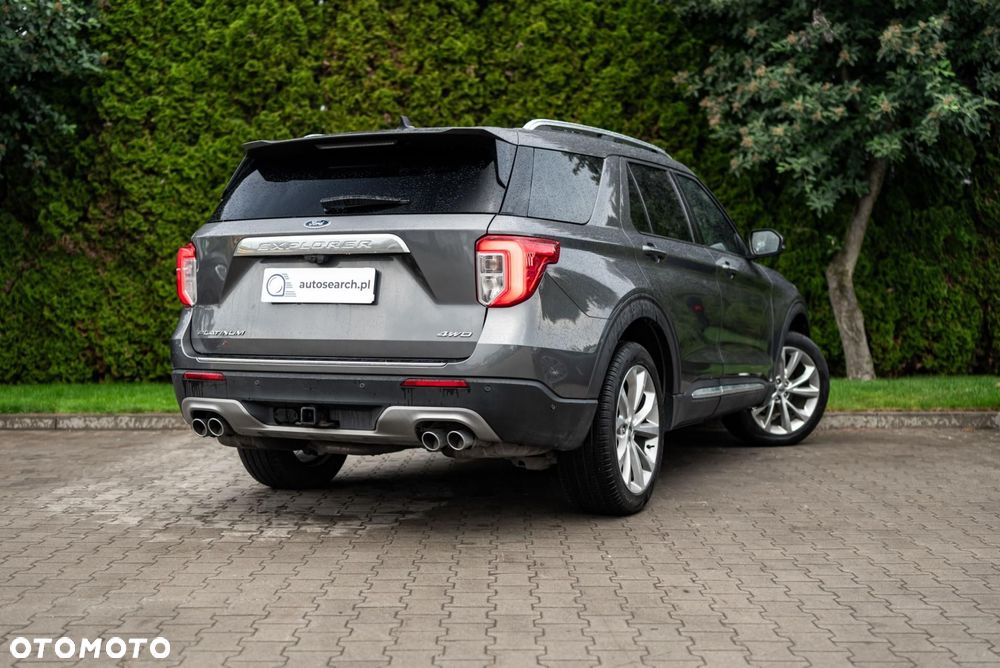 Ford Explorer - 5