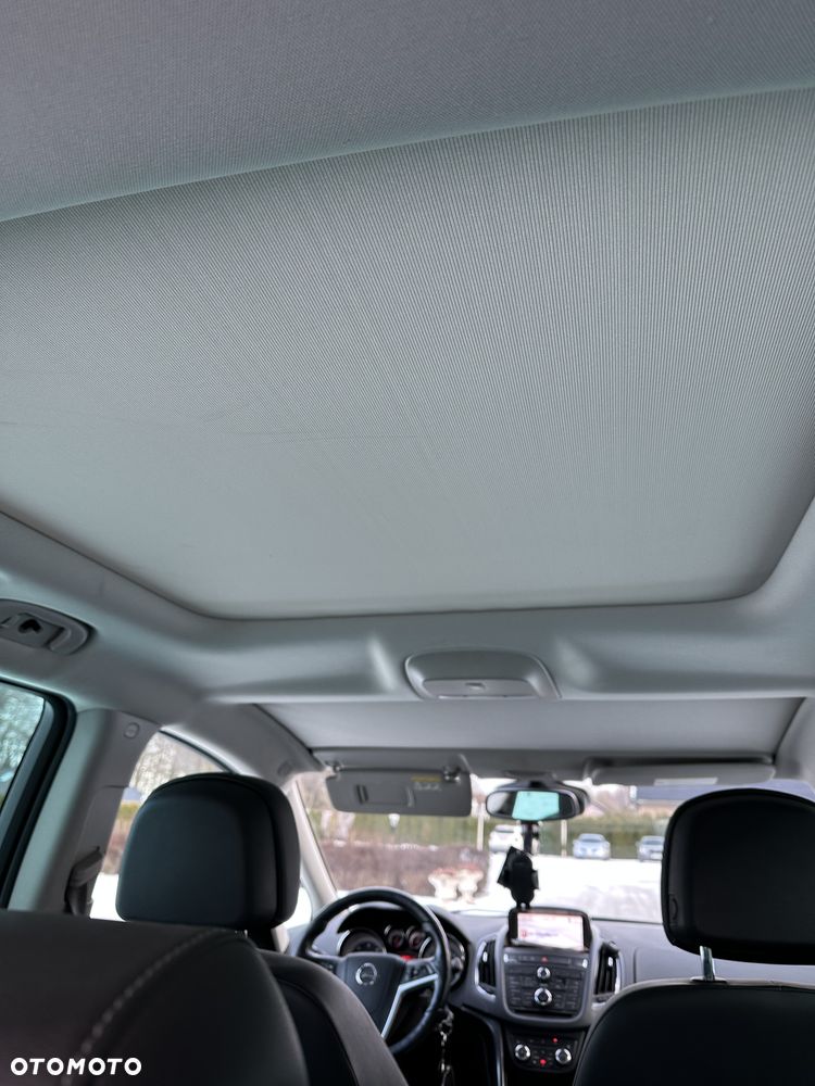 Opel Zafira - 15