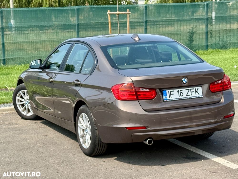 BMW Seria 3 316i - 20