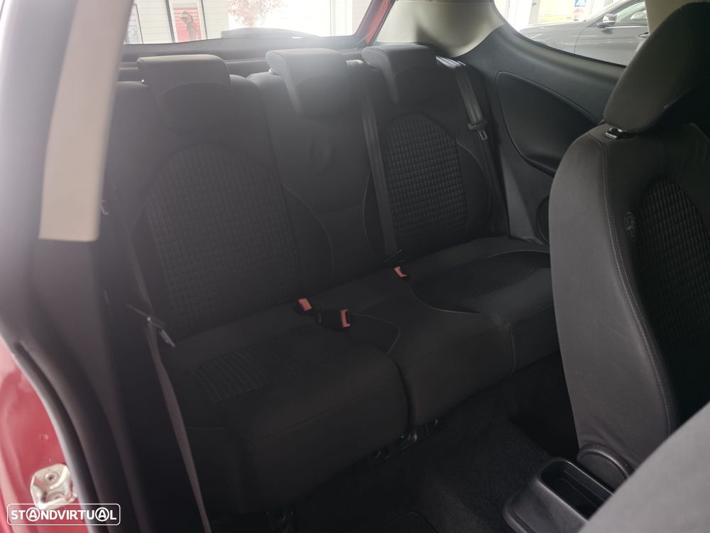 Alfa Romeo MiTo 1.3 JTD Distinctive - 42