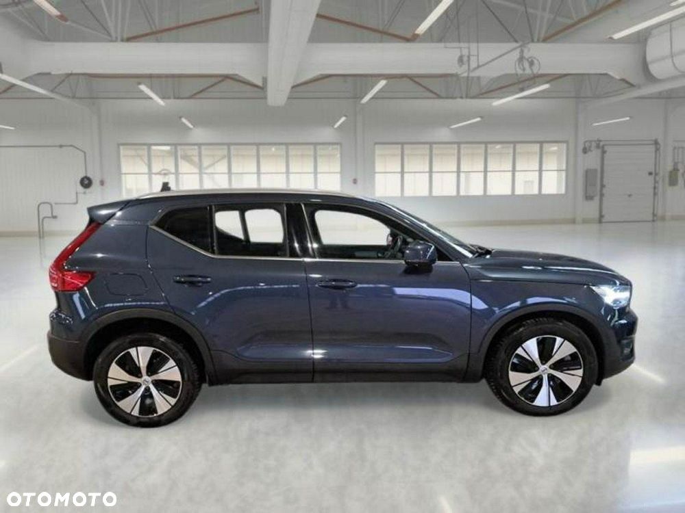 Volvo XC 40 - 4