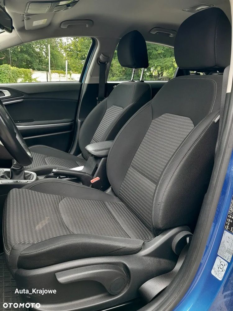 Kia Ceed 1.5 T-GDI M - 24