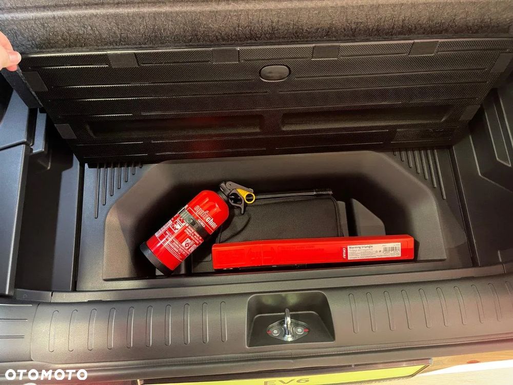 Kia EV6 84kWh Earth - 28