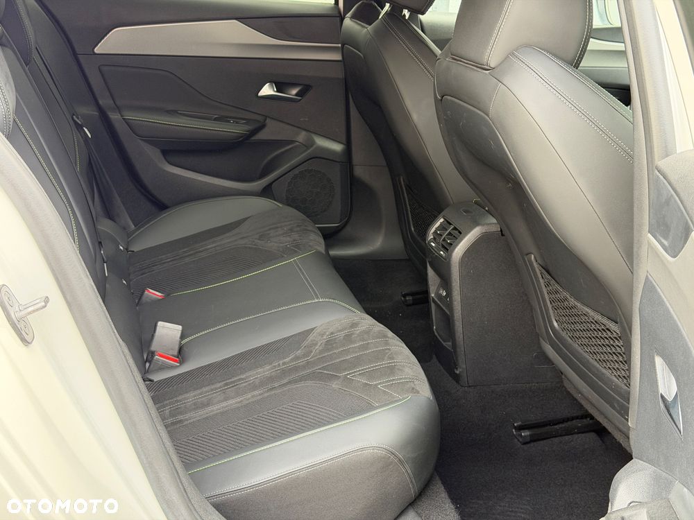 Peugeot 308 BlueHDi 130 EAT8 GT - 34