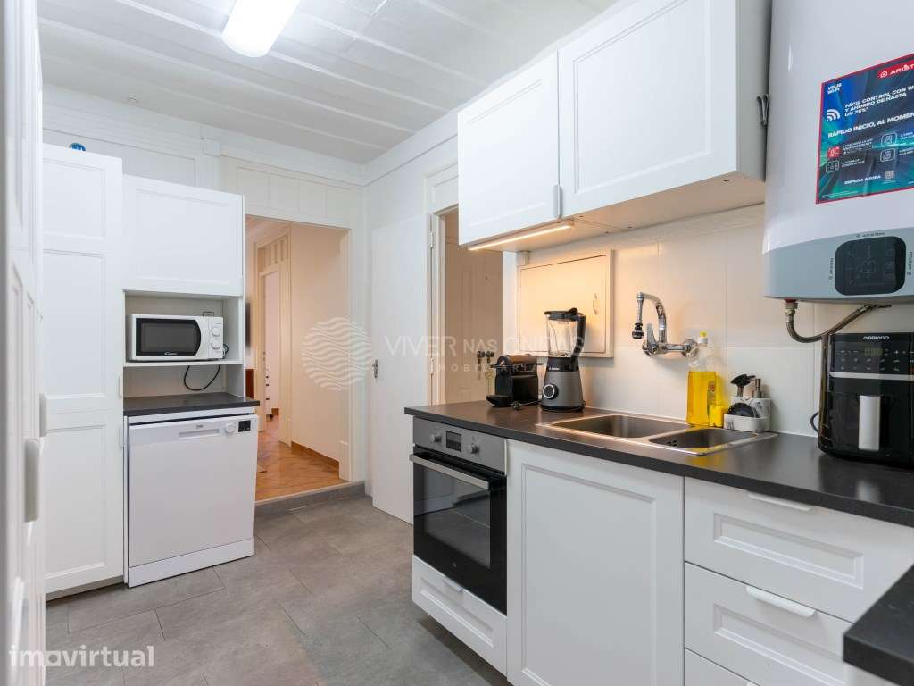 Apartamento T3+1 Duplex | Renovado | Último piso | Santo António, L... - Grande imagem: 2/45