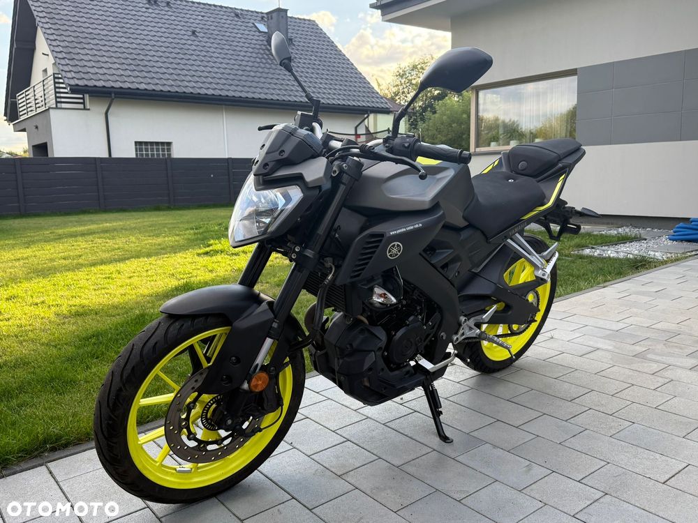 Yamaha MT - 3