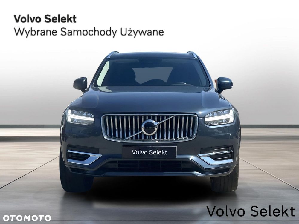 Volvo XC 90 - 9