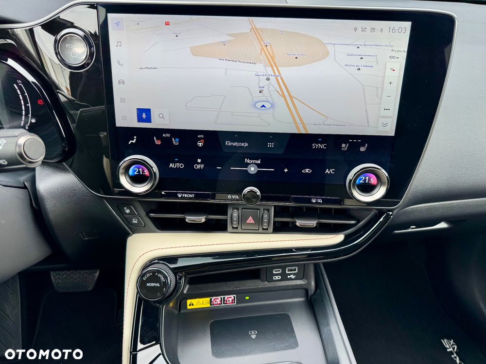 Lexus NX 450h+ Omotenashi AWD - 15