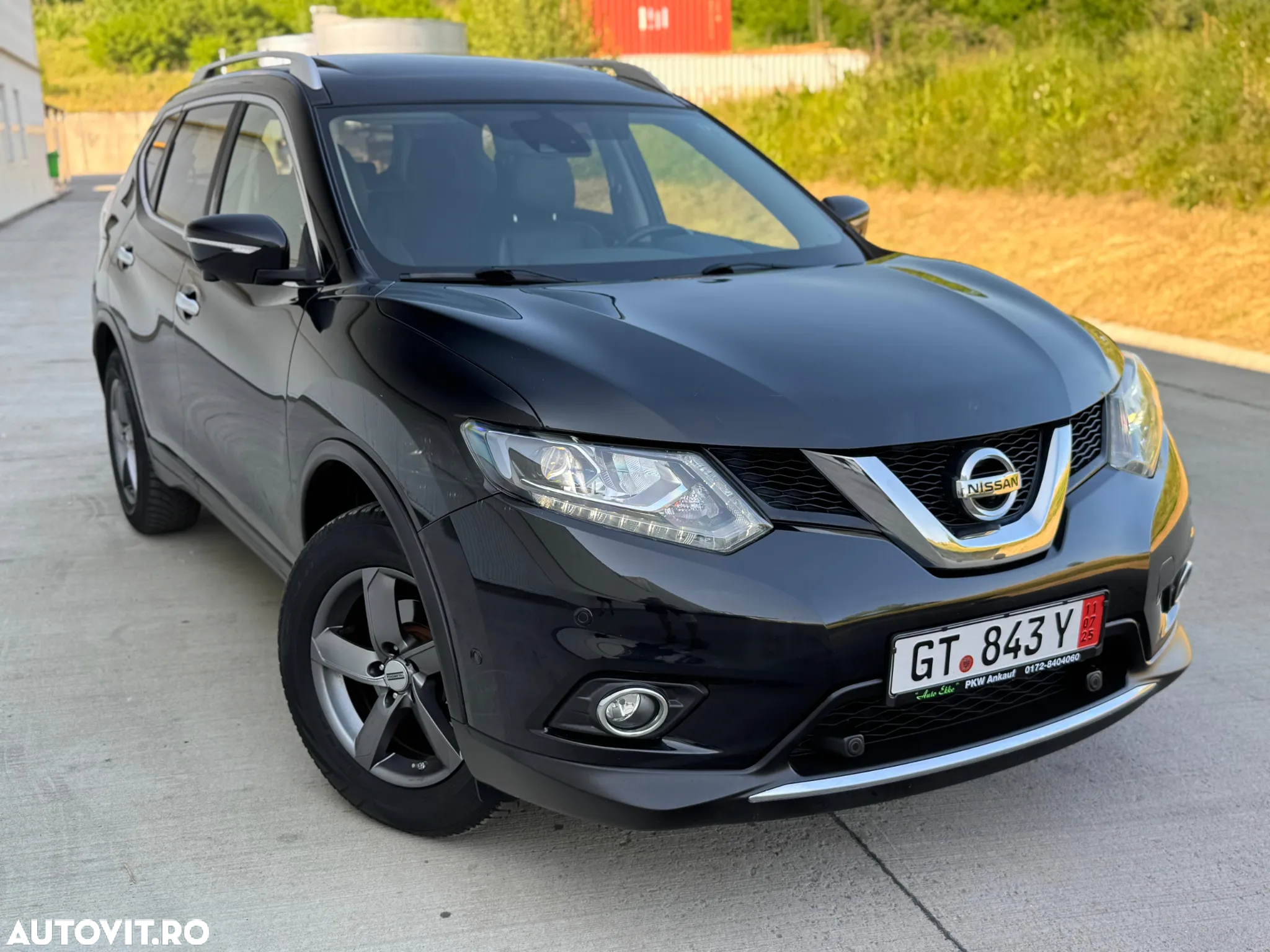 Nissan X-Trail 1.6 dCi Xtronic Tekna - 2