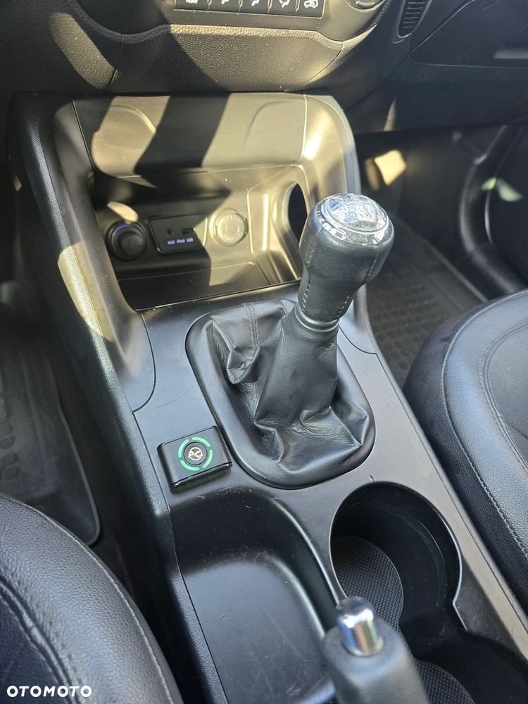 Hyundai ix35 2.0 2WD Comfort - 16