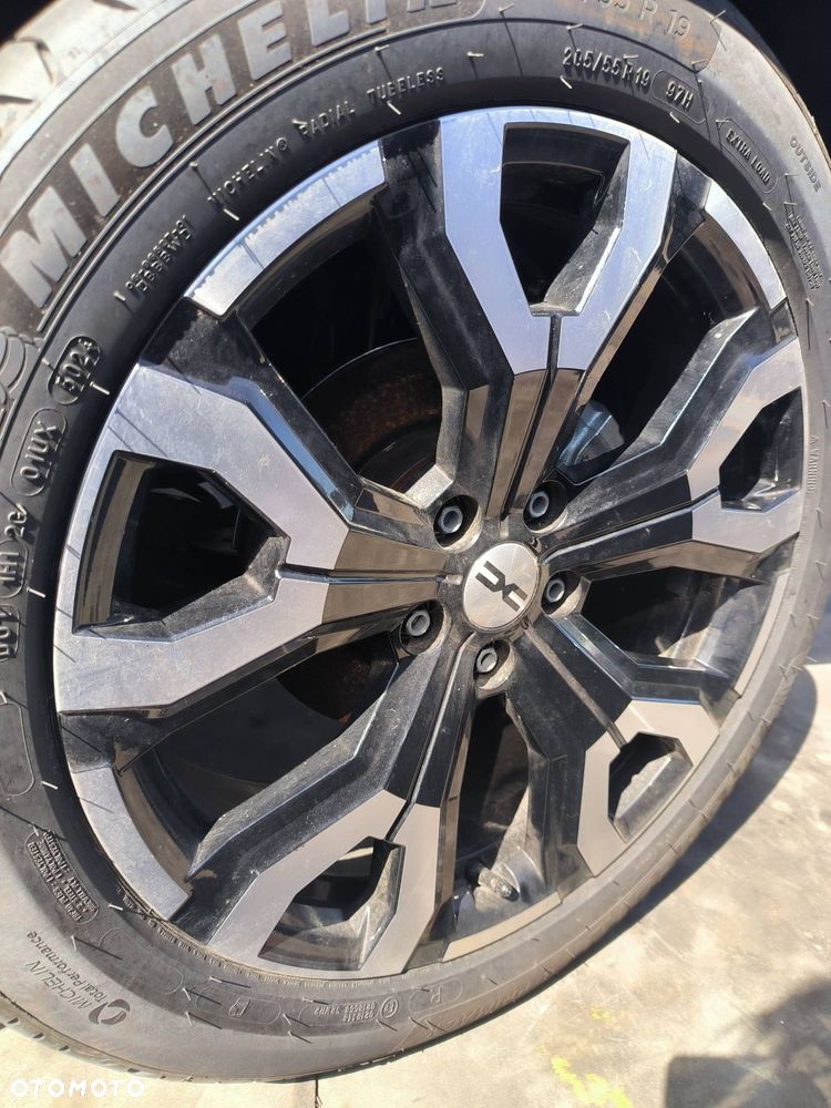 FELGA ALUMINIOWA 19'' DACIA BIGSTER I - 2