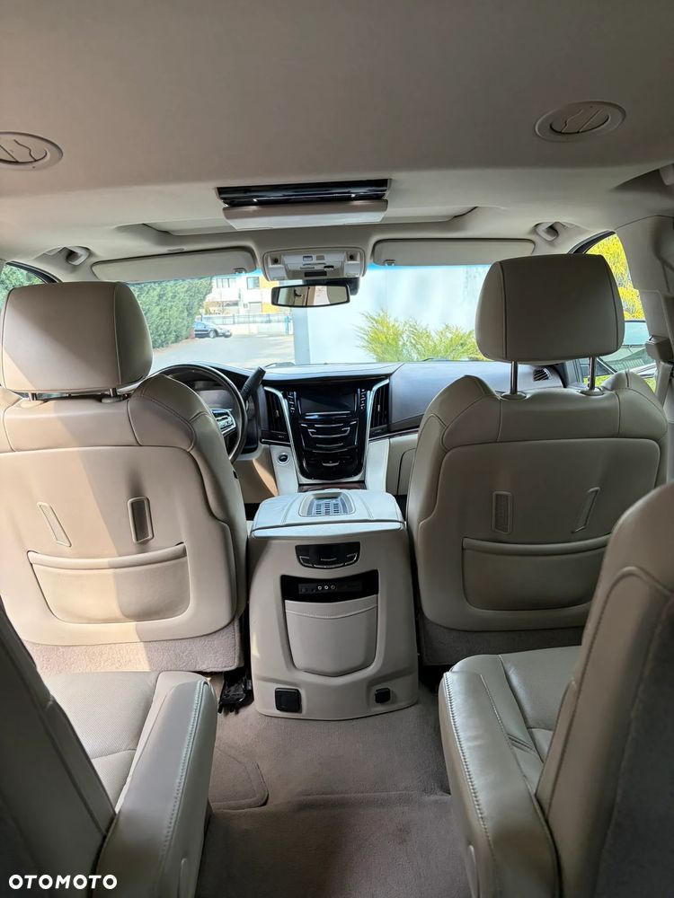 Cadillac Escalade 6.2 V8 Premium - 21