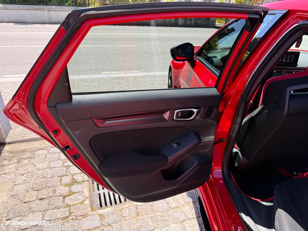 Honda Civic 2.0 VTEC Turbo Type R - 52