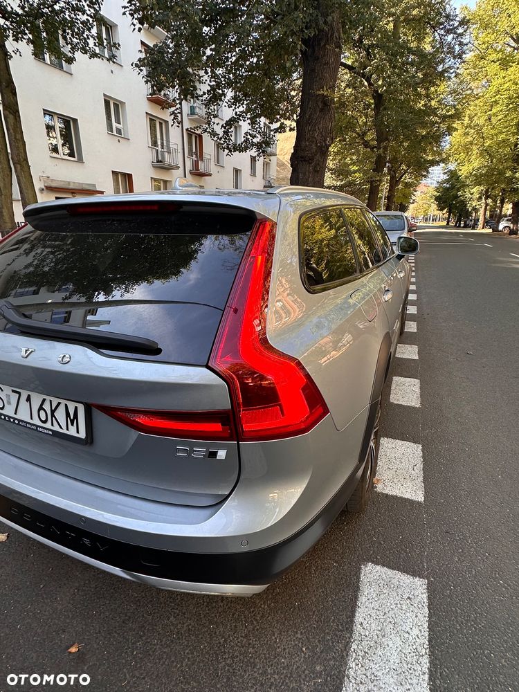 Volvo V90 Cross Country D5 AWD Pro - 5