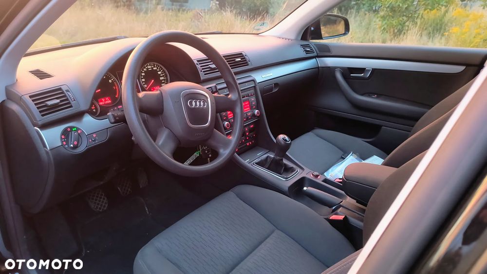 Audi A4 Avant 1.8T Quattro - 6