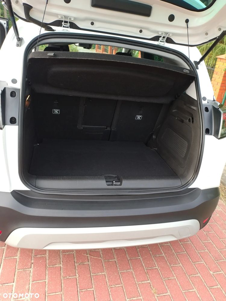 Opel Crossland - 13