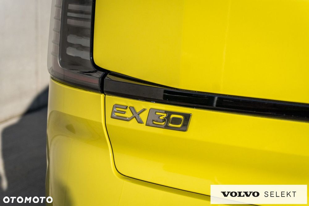 Volvo EX30 - 12