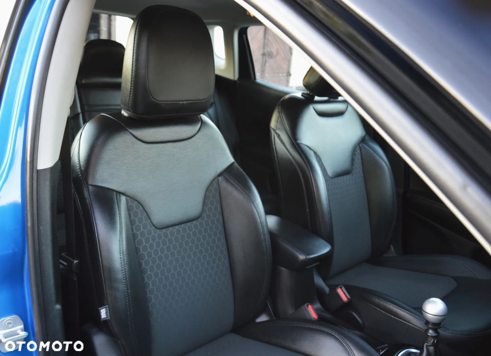 Jeep Compass - 29
