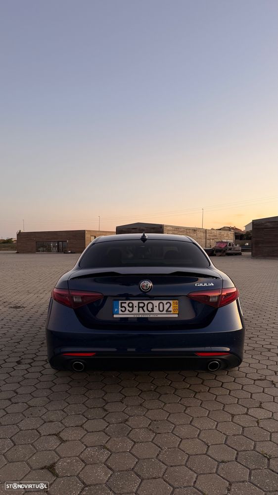 Alfa Romeo Giulia 2.2 D Super AT8 - 4