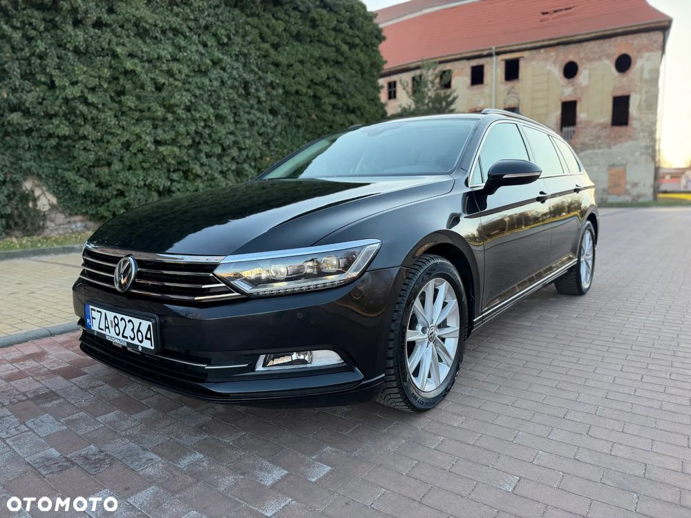 Volkswagen Passat 2.0 TDI (BlueMotion Technology) Highline - 1