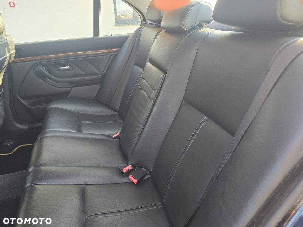 BMW Seria 5 520d - 21