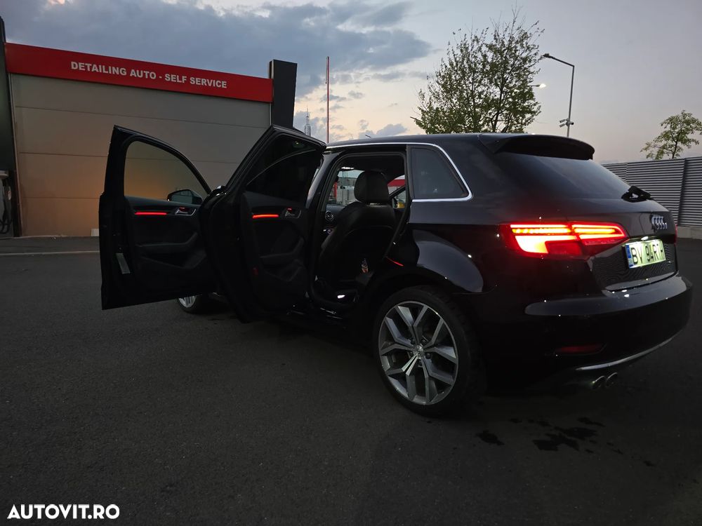 Audi A3 Sportback - 3