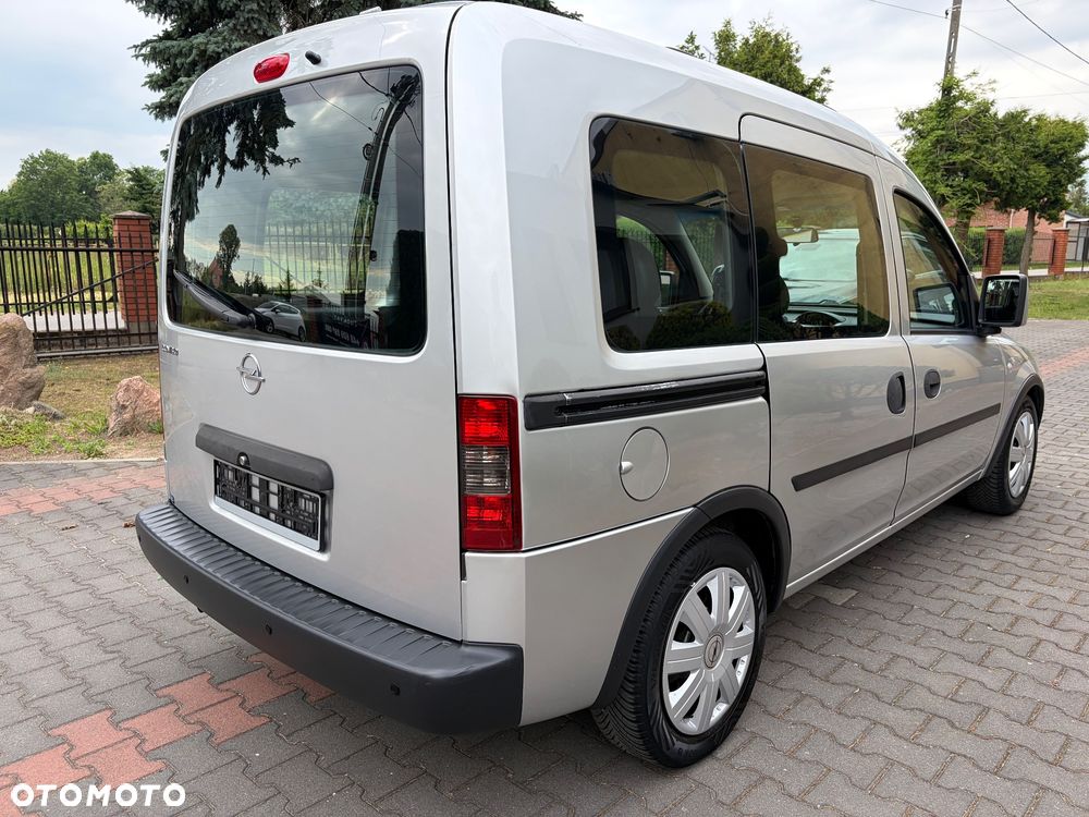 Opel Combo Tour Color Edition - 13