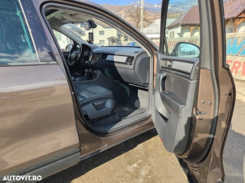 Volkswagen Touareg 3.0 V6 TDI Blue Motion DPF Automatik - 6