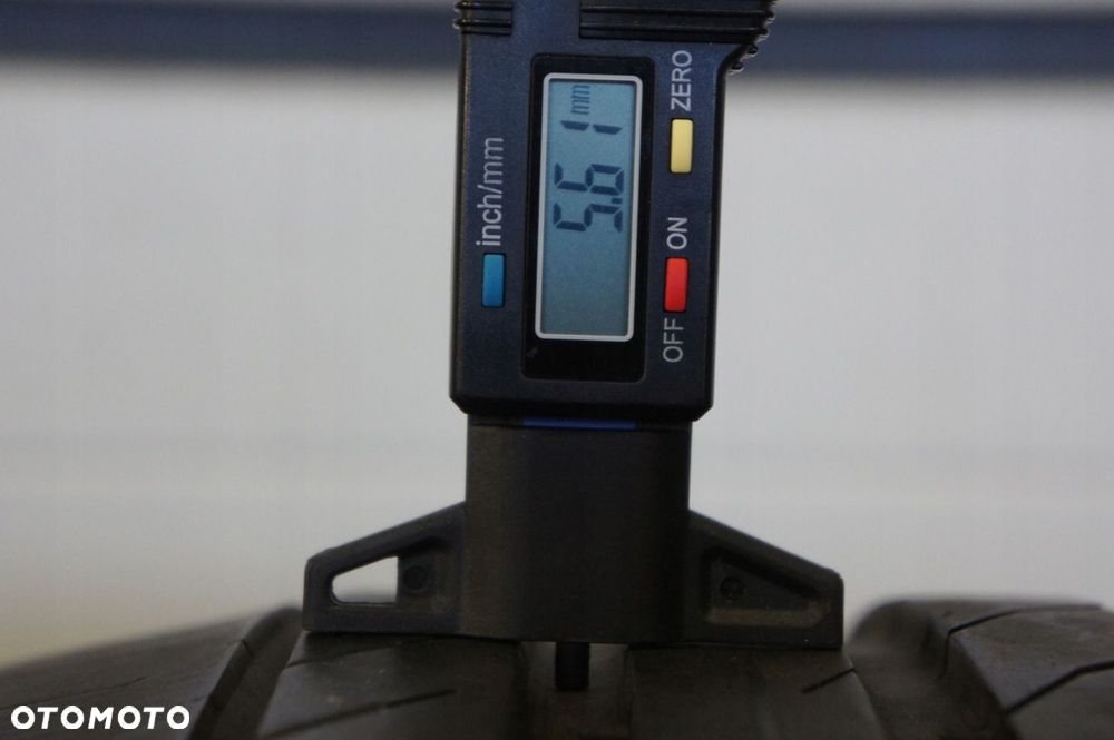 NR 414 Opony Lato Suv 235/60/18 Continental ok. 5,7mm - 5