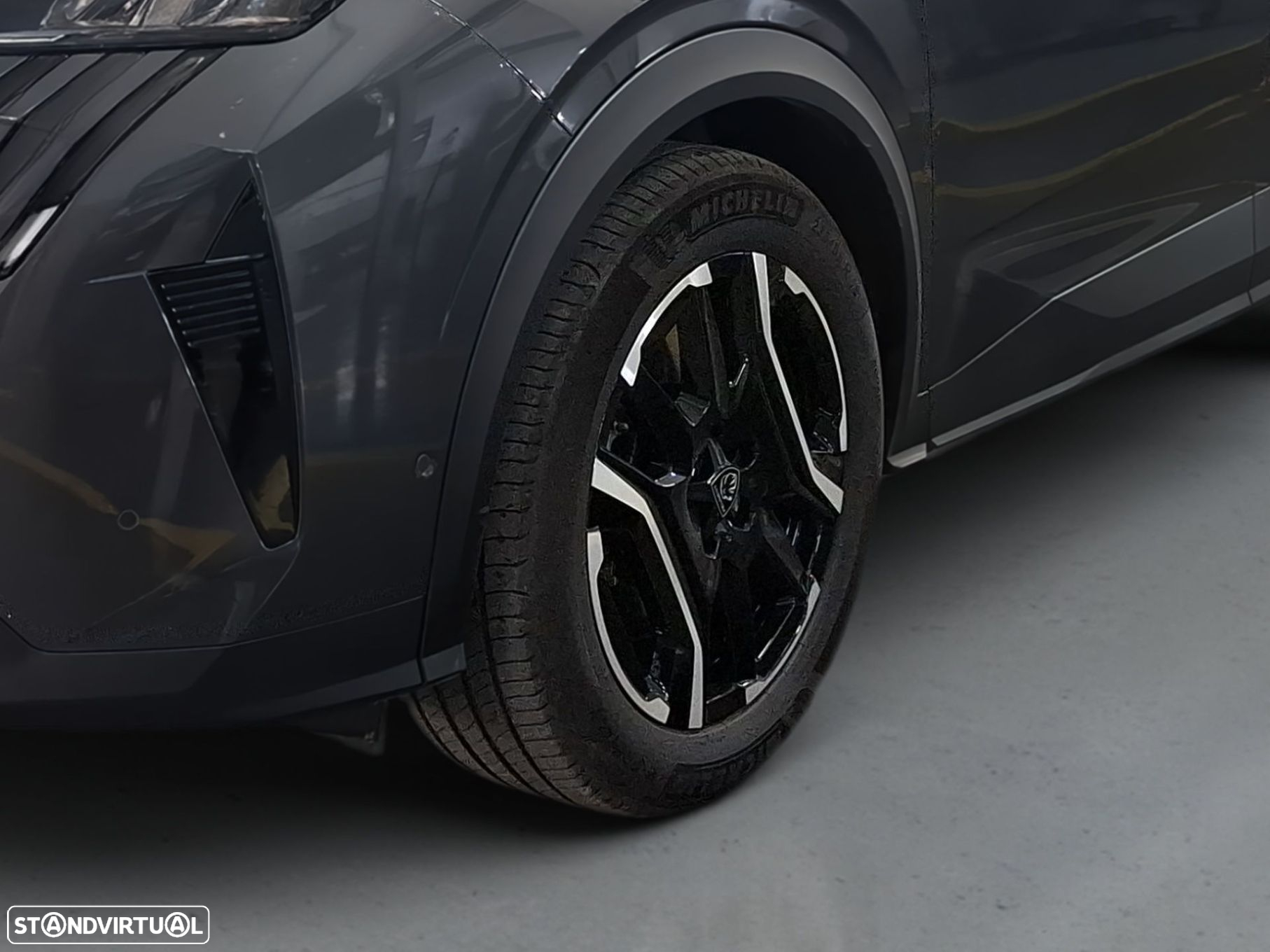 Peugeot E-3008 73 kWh Allure - 4