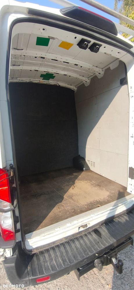 Ford Transit - 9