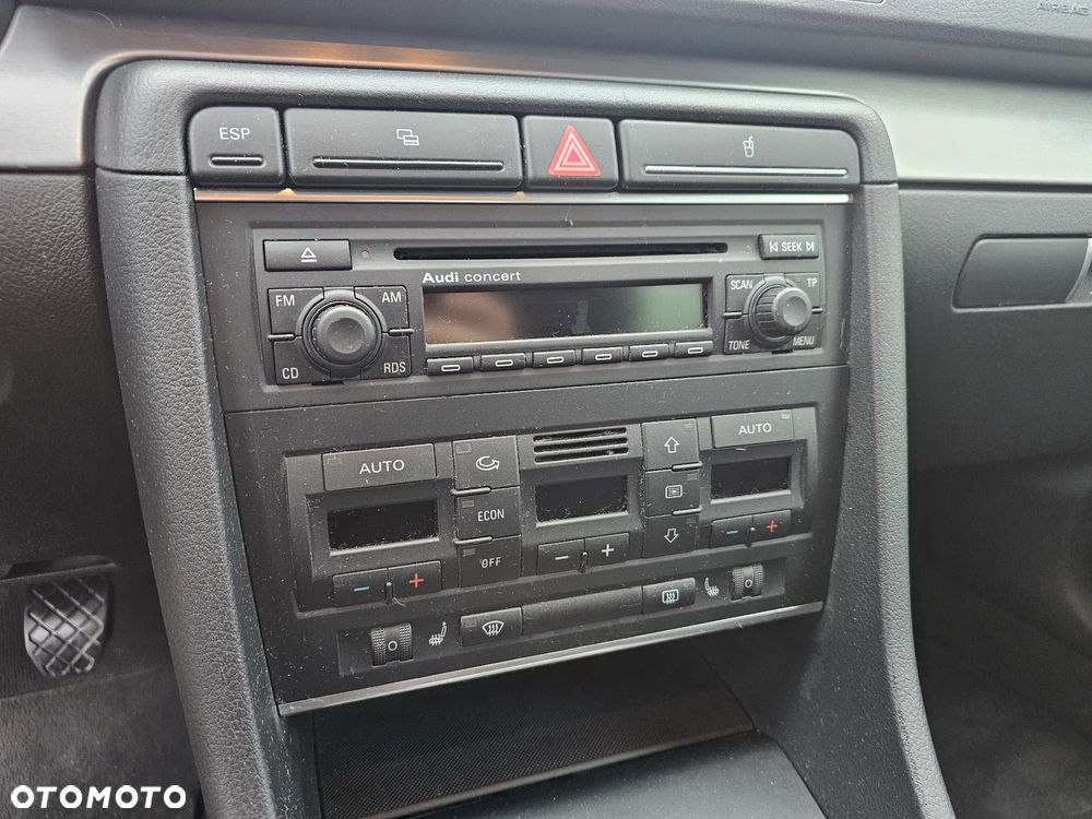 Audi A4 Limousine 2.0 TDI DPF - 17