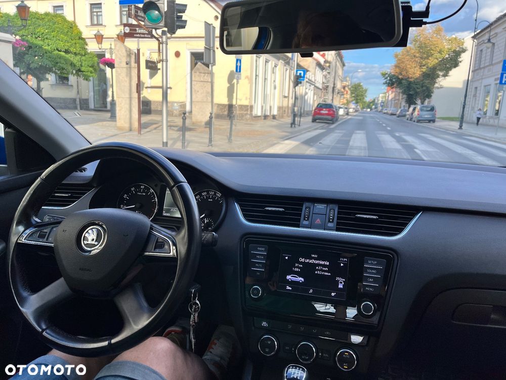 Skoda Octavia 1.8 TSI Ambition - 19