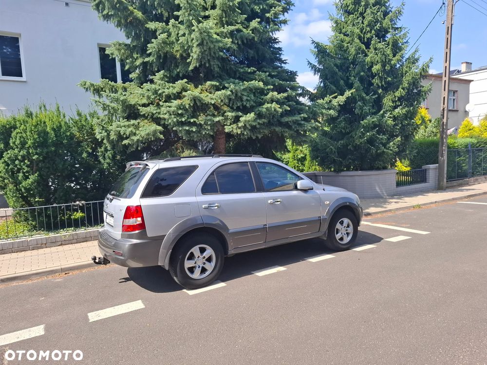 Kia Sorento 3.5 V6 - 5