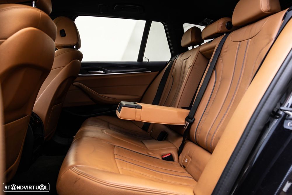 BMW 520 - 32
