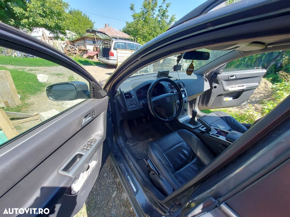 Volvo V50 - 9
