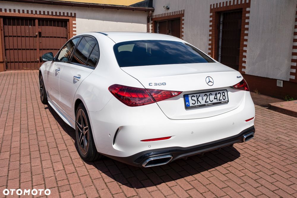 Mercedes-Benz Klasa C 300 4Matic 9G-TRONIC - 5